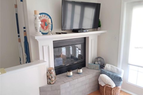 Adosado en venta en Redington Shores, Florida, 2 dormitorios, 114.92 m2 № 1908533 - foto 6