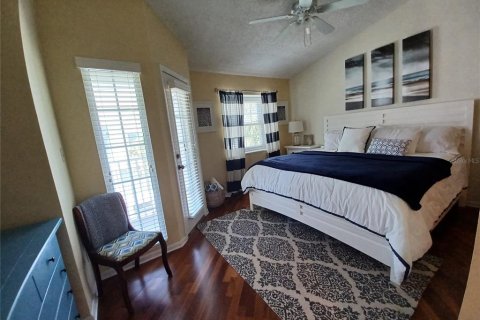 Adosado en venta en Redington Shores, Florida, 2 dormitorios, 114.92 m2 № 1908533 - foto 19