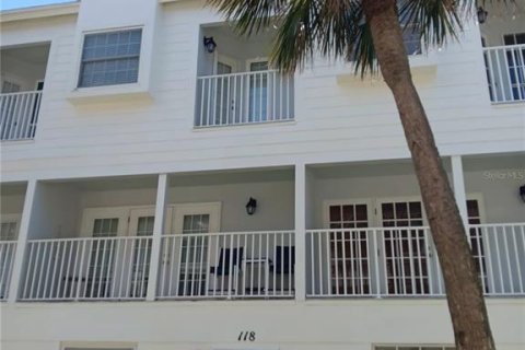 Adosado en venta en Redington Shores, Florida, 2 dormitorios, 114.92 m2 № 1908533 - foto 28