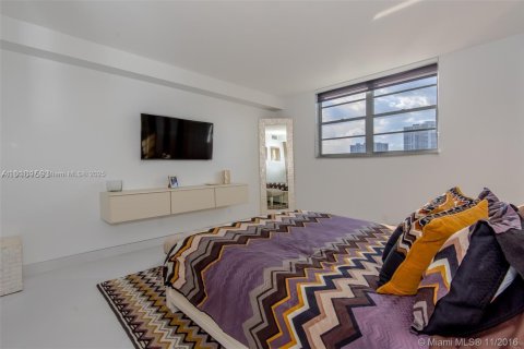 Condominio en alquiler en Sunny Isles Beach, Florida, 2 dormitorios, 141.68 m2 № 1979340 - foto 16