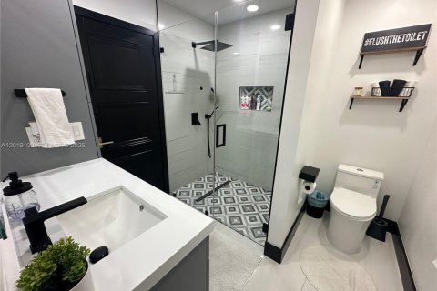 Villa ou maison à vendre à Davie, Floride: 4 chambres, 252.14 m2 № 2084936 - photo 22