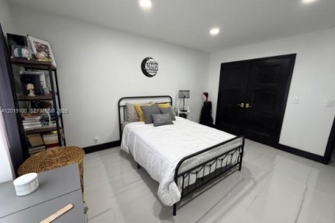 Villa ou maison à vendre à Davie, Floride: 4 chambres, 252.14 m2 № 2084936 - photo 20