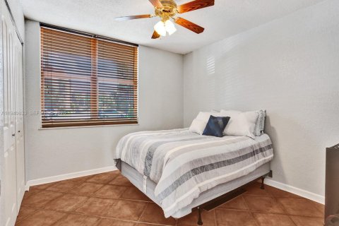 Copropriété à vendre à Pompano Beach, Floride: 2 chambres, 99.41 m2 № 2000269 - photo 16