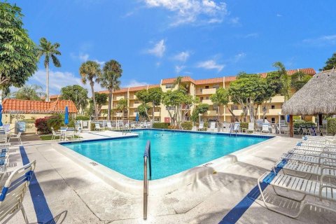 Copropriété à vendre à Pompano Beach, Floride: 2 chambres, 99.41 m2 № 2000269 - photo 24