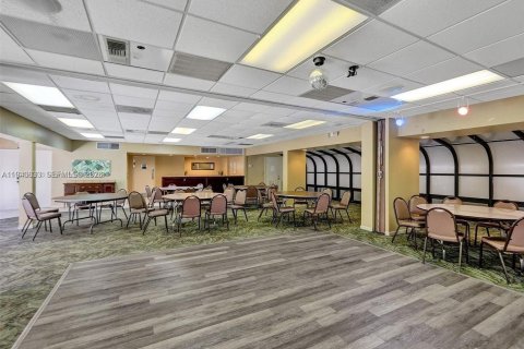 Copropriété à vendre à Pompano Beach, Floride: 2 chambres, 99.41 m2 № 2000269 - photo 26