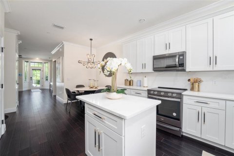 Townhouse in Clermont, Florida 3 bedrooms, 224.92 sq.m. № 1758115 - photo 24