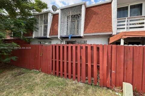 Купить кондоминиум в Майами, Флорида 2 спальни, 105.91м2, № 1998641 - фото 2