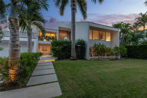 Villa ou maison à vendre à Key Biscayne, Floride: 6 chambres, 576.74 m2 № 2145698 - photo 21
