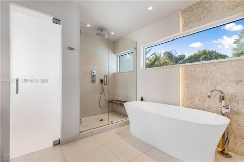 Villa ou maison à vendre à Key Biscayne, Floride: 6 chambres, 576.74 m2 № 2145698 - photo 26