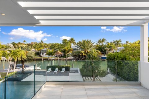 Villa ou maison à vendre à Key Biscayne, Floride: 6 chambres, 576.74 m2 № 2145698 - photo 24