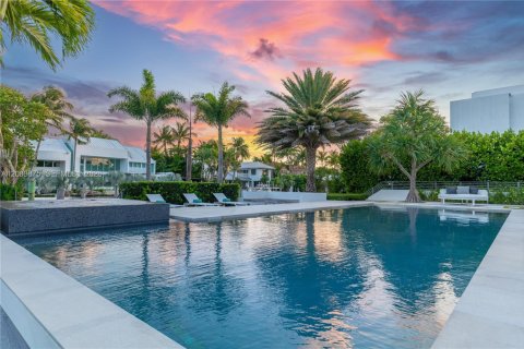 Villa ou maison à vendre à Key Biscayne, Floride: 6 chambres, 576.74 m2 № 2145698 - photo 5