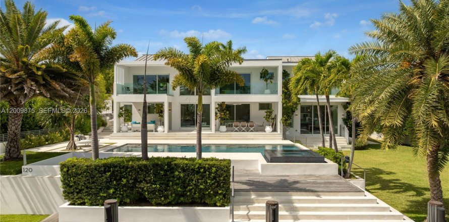 Villa ou maison à Key Biscayne, Floride 6 chambres, 576.74 m2 № 2145698