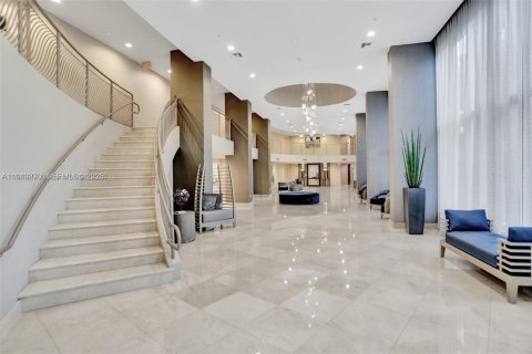 Condominio en venta en Aventura, Florida, 74.32 m2 № 1986122 - foto 17