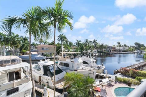 Copropriété à louer à Fort Lauderdale, Floride: 2 chambres, 198.9 m2 № 1097788 - photo 1