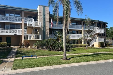 Condo à Saint Petersburg, Floride, 1 chambre  № 2150573