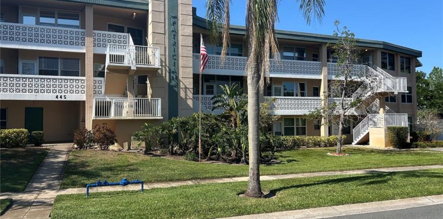 Condo à Saint Petersburg, Floride, 1 chambre  № 2150573