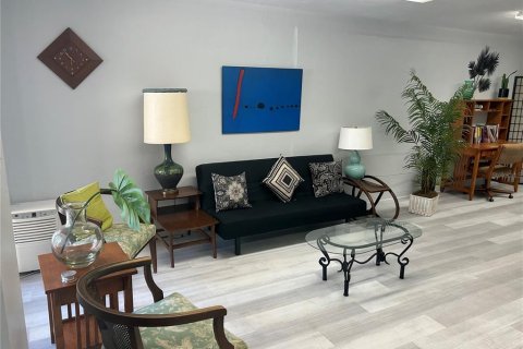 Copropriété à louer à Saint Petersburg, Floride: 1 chambre, 60.85 m2 № 2150573 - photo 19