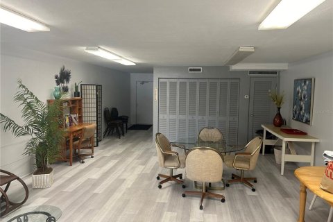 Copropriété à louer à Saint Petersburg, Floride: 1 chambre, 60.85 m2 № 2150573 - photo 18