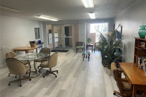 Copropriété à louer à Saint Petersburg, Floride: 1 chambre, 60.85 m2 № 2150573 - photo 17