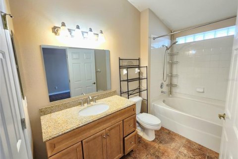 Casa en alquiler en Valrico, Florida, 3 dormitorios, 117.89 m2 № 1880890 - foto 11