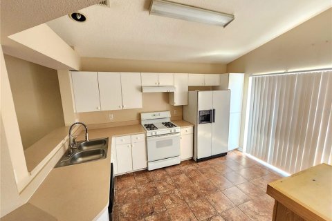 Casa en alquiler en Valrico, Florida, 3 dormitorios, 117.89 m2 № 1880890 - foto 5