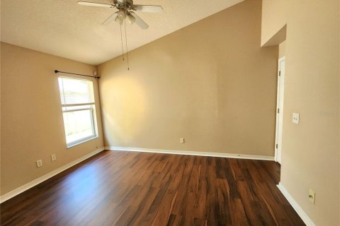 Casa en alquiler en Valrico, Florida, 3 dormitorios, 117.89 m2 № 1880890 - foto 13