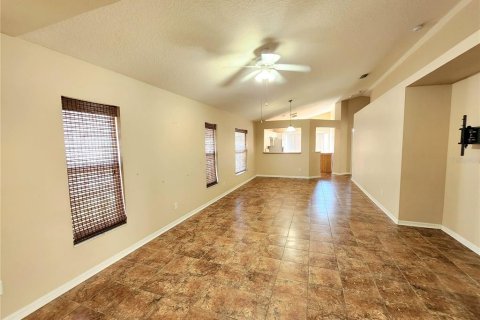 Casa en alquiler en Valrico, Florida, 3 dormitorios, 117.89 m2 № 1880890 - foto 15