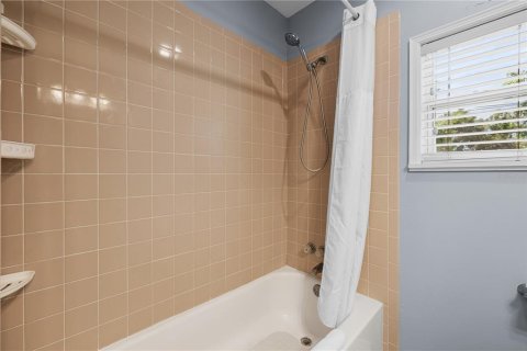 Casa en venta en Saint Petersburg, Florida, 2 dormitorios, 80.27 m2 № 2303151 - foto 22