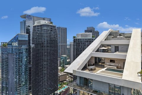 Copropriété à louer à Miami, Floride: 4 chambres, 335.01 m2 № 1801165 - photo 1