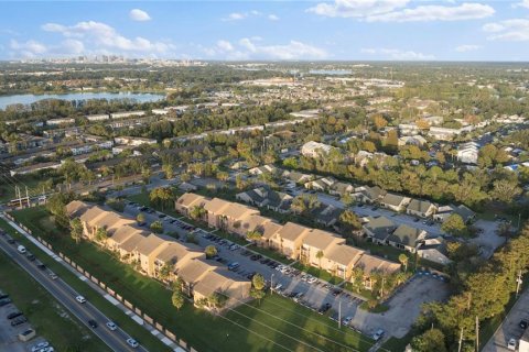 Condo in Orlando, Florida, 2 bedrooms  № 1443031 - photo 25