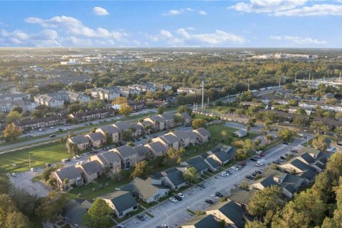 Condo in Orlando, Florida, 2 bedrooms  № 1443031 - photo 24