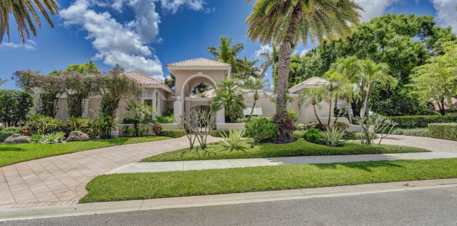 Casa en Palm Beach Gardens, Florida 5 dormitorios, 429.86 m2 № 1003751