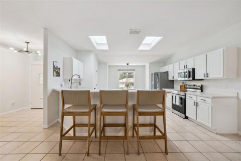 Купить виллу или дом в Клермон, Флорида 13 комнат, 220.74м2, № 2156965 - фото 16