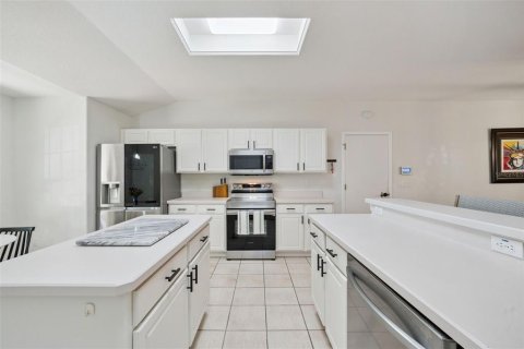 Купить виллу или дом в Клермон, Флорида 13 комнат, 220.74м2, № 2156965 - фото 20