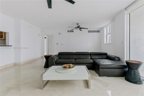 Apartment in Miami, Florida 2 bedrooms, 103.77 sq.m. № 2067754 - photo 5