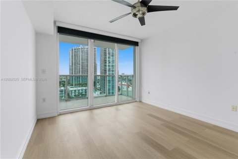 Apartment in Miami, Florida 2 bedrooms, 103.77 sq.m. № 2067754 - photo 9