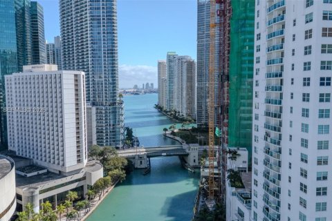 Apartment in Miami, Florida 2 bedrooms, 103.77 sq.m. № 2067754
