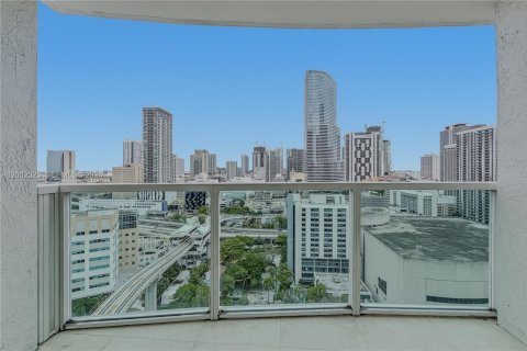 Apartment in Miami, Florida 2 bedrooms, 103.77 sq.m. № 2067754 - photo 23