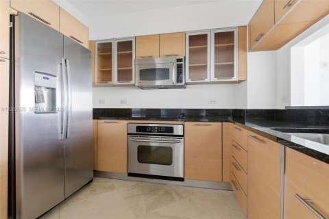 Apartment in Miami, Florida 2 bedrooms, 103.77 sq.m. № 2067754 - photo 18