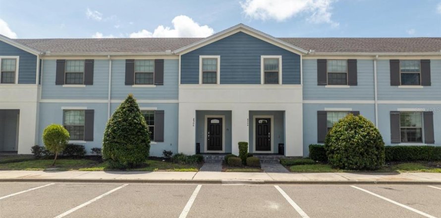 Townhouse in Kissimmee, Florida 5 bedrooms, 210.24 sq.m. № 1789824