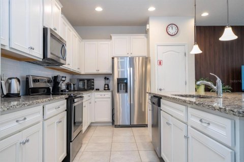Adosado en alquiler en Kissimmee, Florida, 5 dormitorios, 210.24 m2 № 1789824 - foto 18