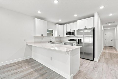 Casa en venta en DeLand, Florida, 3 dormitorios, 121.52 m2 № 2345236 - foto 9