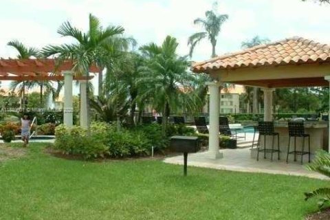 Condominio en alquiler en Plantation, Florida, 1 dormitorio, 68.19 m2 № 1943466 - foto 25