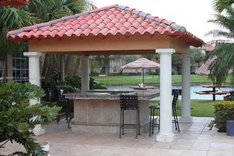 Condominio en alquiler en Plantation, Florida, 1 dormitorio, 68.19 m2 № 1943466 - foto 29