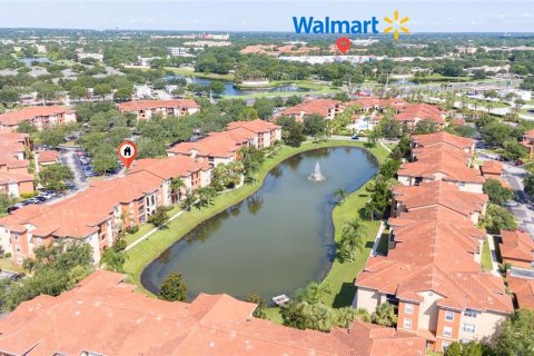 Condo in Orlando, Florida, 2 bedrooms  № 1830025 - photo 6