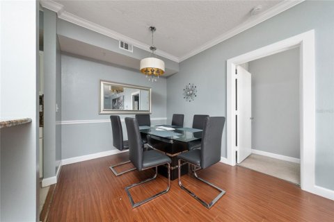 Condo in Orlando, Florida, 2 bedrooms  № 1830025 - photo 17