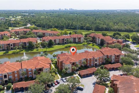 Condo in Orlando, Florida, 2 bedrooms  № 1830025 - photo 3