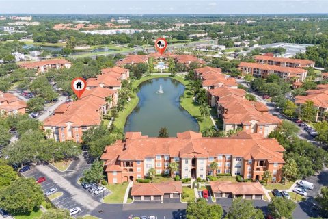 Condo in Orlando, Florida, 2 bedrooms  № 1830025 - photo 7