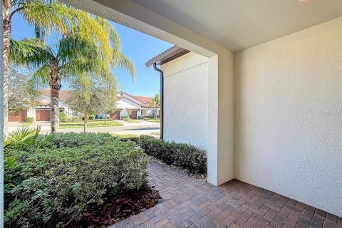 House in Wimauma, Florida 2 bedrooms, 161.37 sq.m. № 1724612 - photo 8
