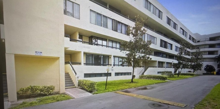 Condominio en Boca Raton, Florida, 3 dormitorios № 2088275
